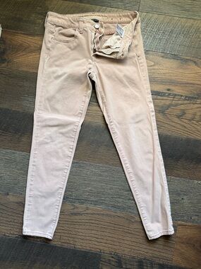 Women's Jegging Jeans in Light Blush